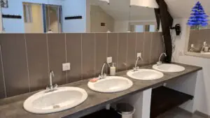 sanitaire 1er étage 1